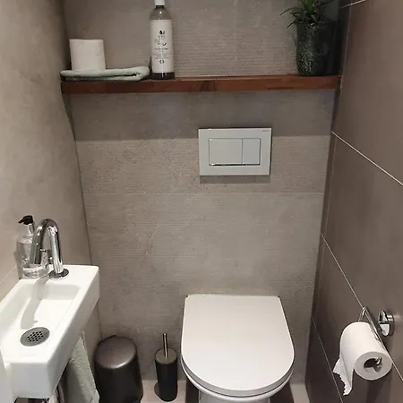 En Het Atelier Nocleg ze śniadaniem Goirle