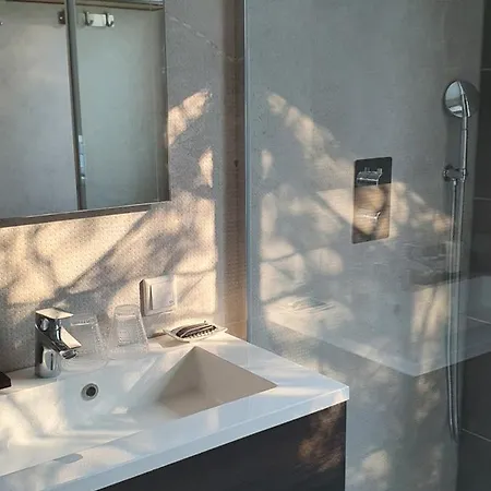 Bed & Breakfast En Het Atelier
